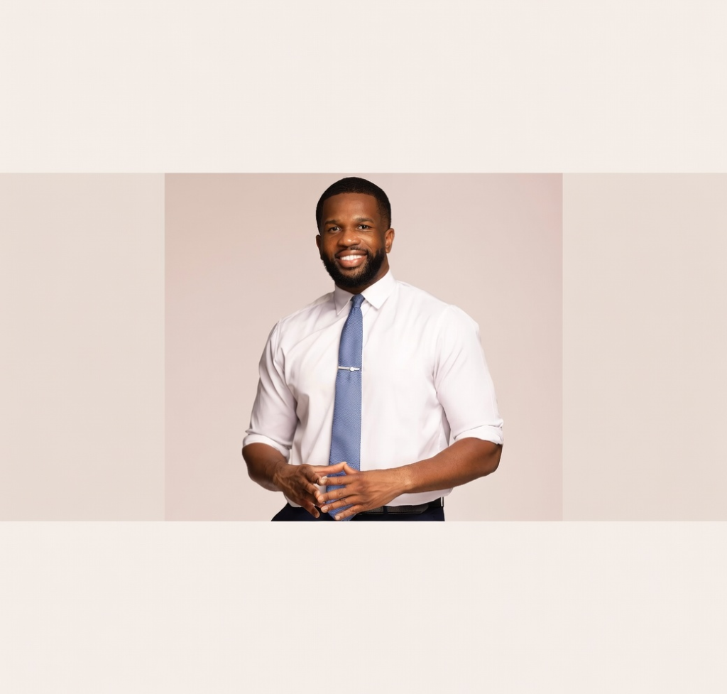 27岁格兰德普雷里市议员Junior Ezeonu